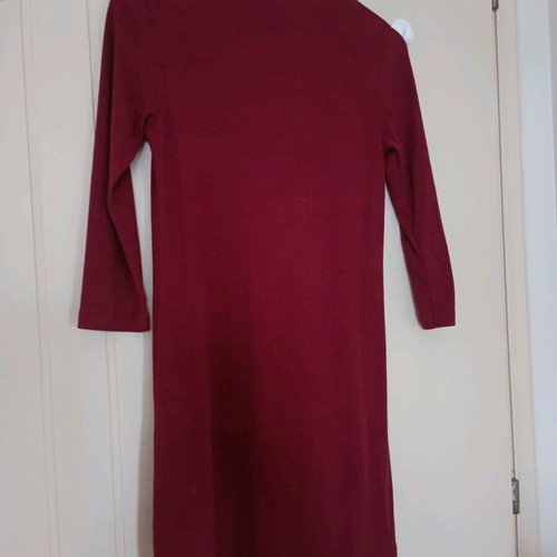 Pink Woman cherry rib dress like new, size XS