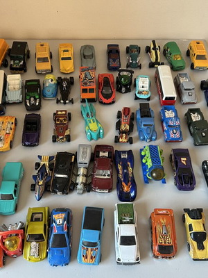 Matchbox Hot Wheels toy cars used