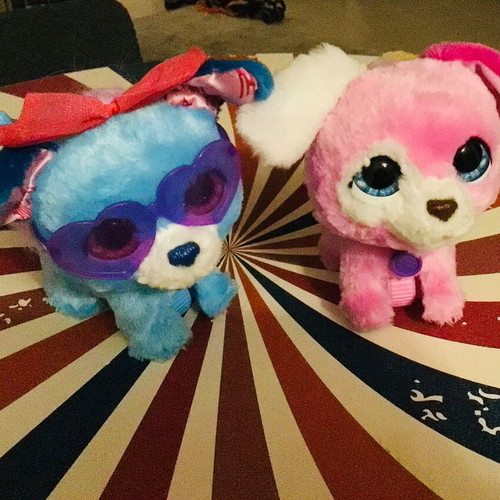 Fur real puppies used, set of 2