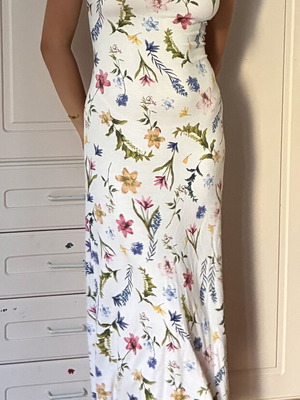 Bershka Floral Maxi Dress XS like new, white multicolor