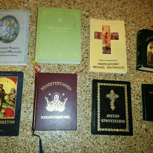 Ecclesiastical books like new, set of 7 pieces