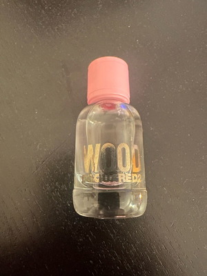 Dsquared2 Wood For Her mini perfume 5ml unused