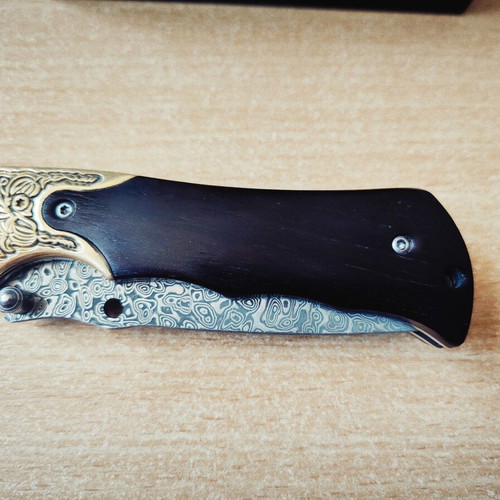 Fold Damascus 1612 Japanese Folding Knife new