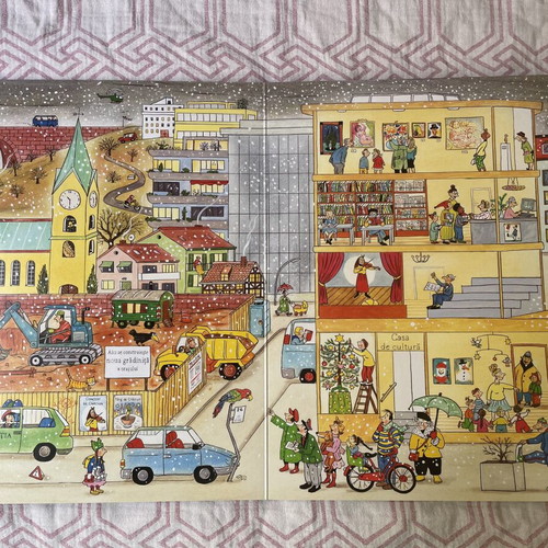 Children's books Winter and Spring set like new, Romanian