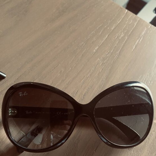 Ray Ban sunglasses used