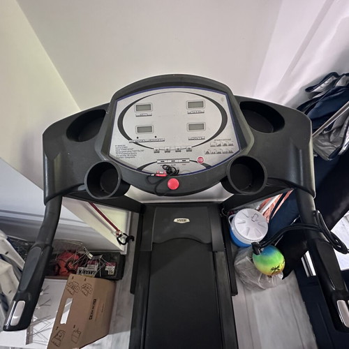 Treadmill like new, recent service