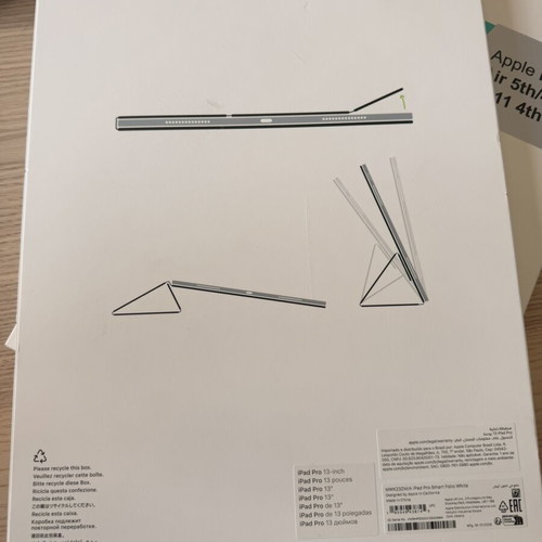 iPad Pro 13” folio cover brand new, white