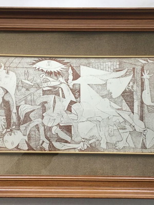 Πίνακας χαρακτικό Guernica Picasso σαν καινούργιο, ασημί 999