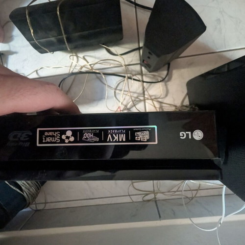 LG LHB625 Home Cinema 5.1 Blu-ray 3D 1000W used