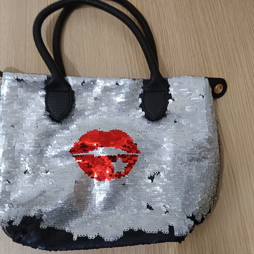 Trends Handbag new, black and silver, reversible design 30x22 cm