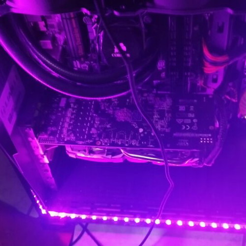 Gaming PC i7 with Lian Li case, Corsair AIO, MSI Rx 570 8GB