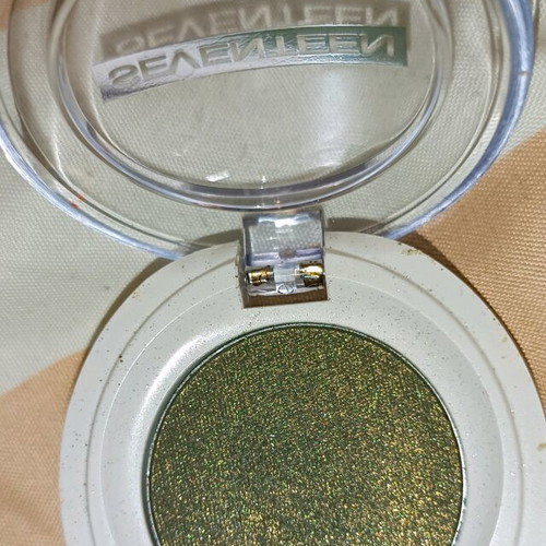 Seventeen Star Sparkle eyeshadow new, olive green