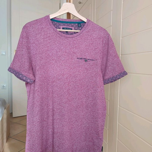 Ted Baker men's T-shirt like new, size L, pink purple