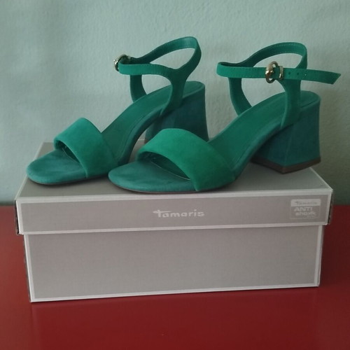 Tamaris green suede sandals size 36, like new