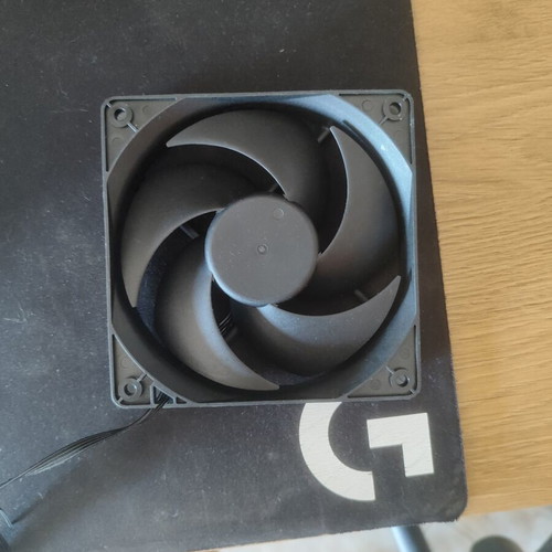 Cooler Master fans like new, pack of 2, 800-2000 rpm, 12V DC