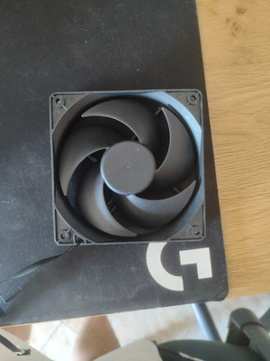 Cooler Master fans like new, pack of 2, 800-2000 rpm, 12V DC