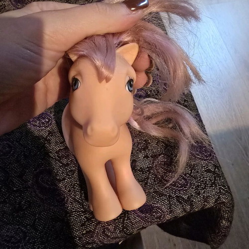 My Little Pony G1 Peachy like new