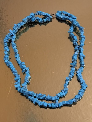 2 in 1 Jewelry with Blue Semi-Precious Beads like new