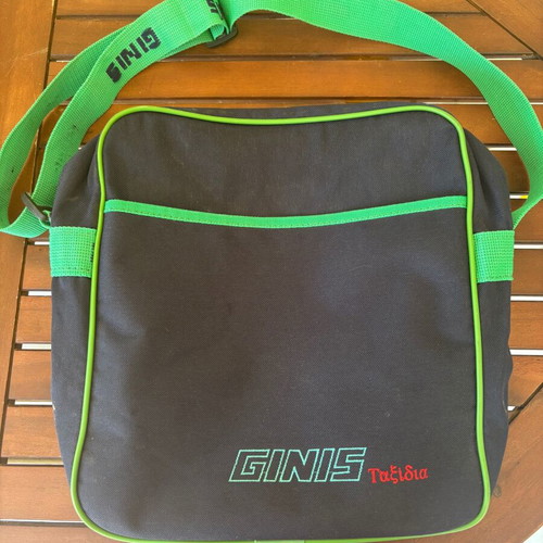 Ginis shoulder bag used, blue and green adjustable strap