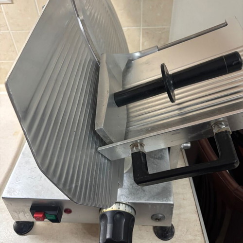 Professional electric meat slicer 300mm used, adjustable thickness