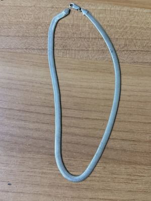 Necklace chain 50cm like new