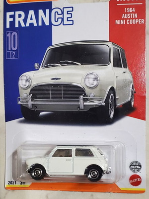 Matchbox 2020 Austin Mini toy car