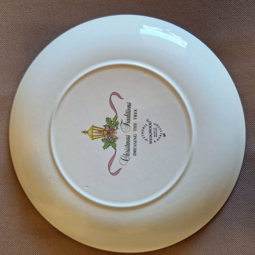Christmas commemorative plate 1987 like new, Wedwood porcelain England 20 cm
