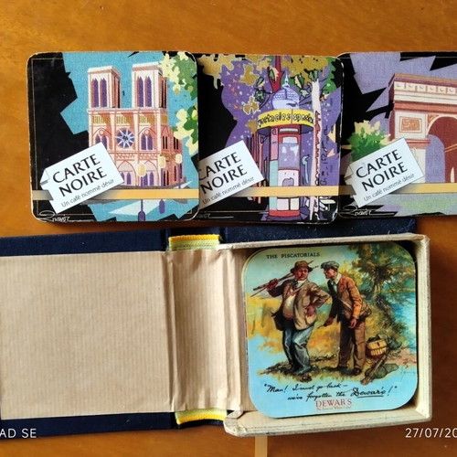 Sous Verre set of six collectible coasters like new