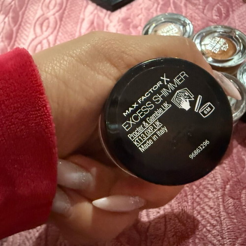 Set of 17 beauty products like new
