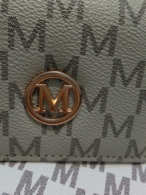 Πορτοφόλι γυναικείο με clutch καινούργιο, μπεζ από τεχνητό δέρμα