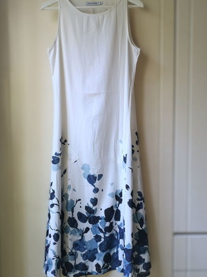 MissLook summer dress like new, white and blue, sizes S and M