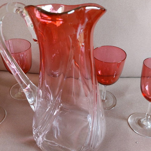 Grantbury crystal pitcher and 7 wine glasses used, dark pink, France
