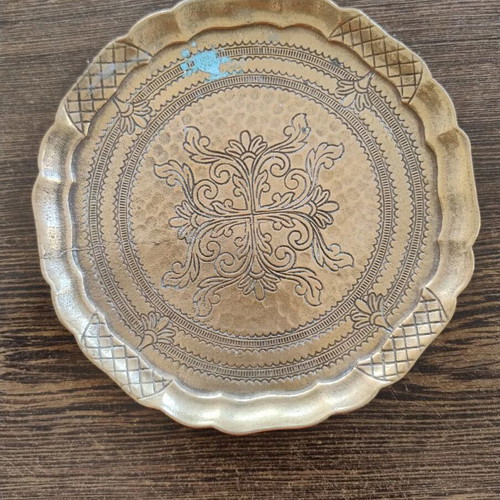 Bronze decorative plate, diameter 15.5 cm, CodeR5