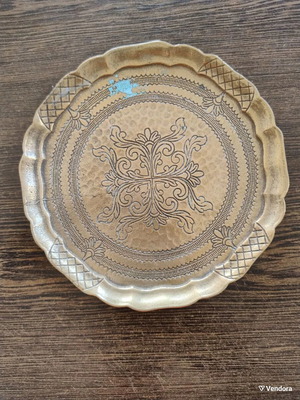 Bronze decorative plate, diameter 15.5 cm, CodeR5