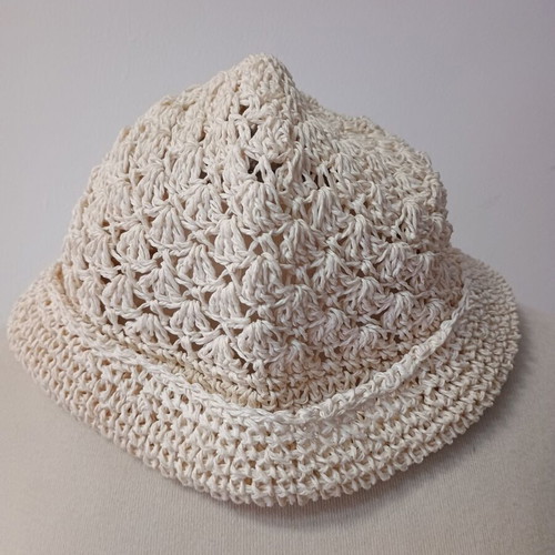 Vintage 60s-70s Women's Summer Hat white used, EKG