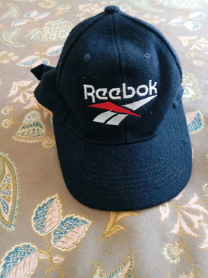Reebok winter hat used, blue, size M