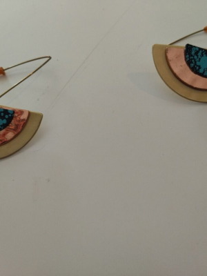 Earrings like new