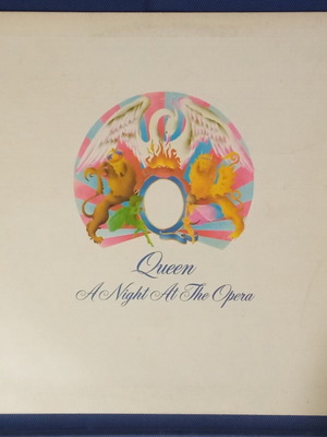 Queen A Night at the Opera vinyl record like new, rock