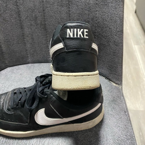Nike black sneakers used, size 43