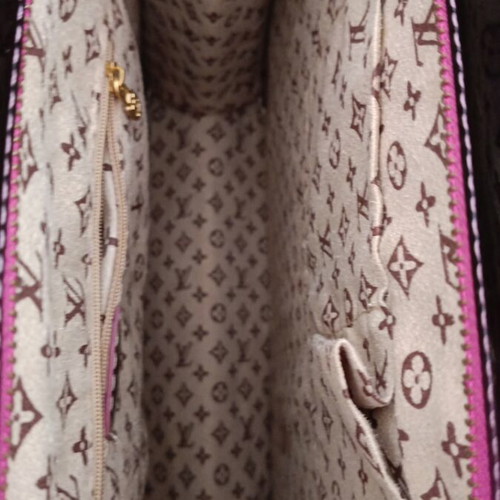 Bag multicolored like new with broken inner pocket zipper