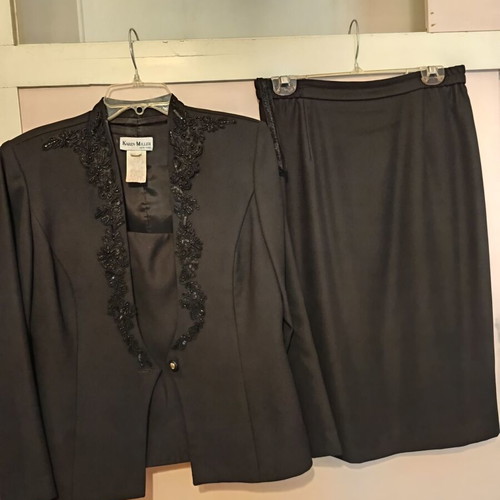 Karen Miller New York 3 piece set like new, black