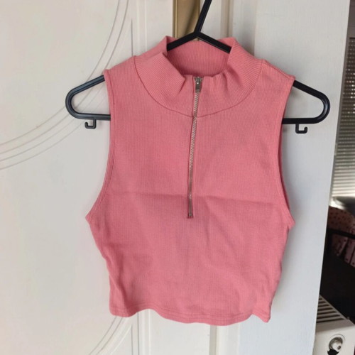 Zara crop top new, pink, size M