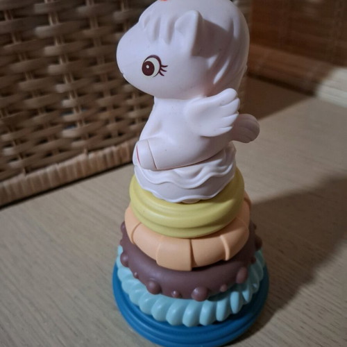 Baby teething tower made of silicone like new
