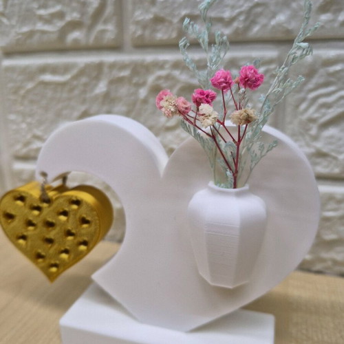 Decorative heart new, 3D printed with base