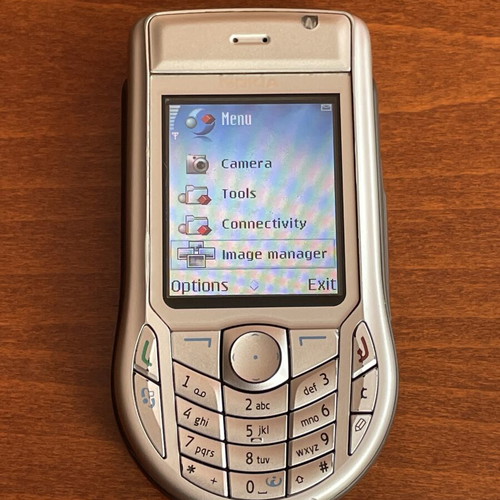 Nokia 6630 phone used with original battery and charger