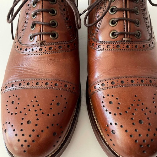 Massimo Dutti brown leather shoes size 43 like new