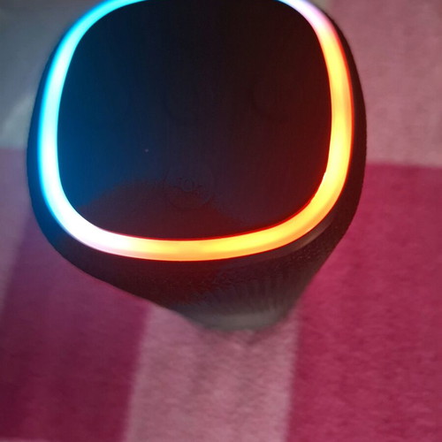 Bluetooth portable speaker like new with USB port