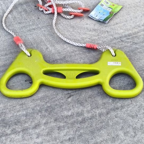 Play Tive Tree Swing new