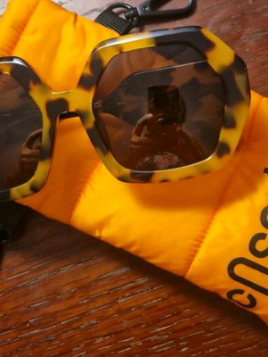 Cosselie sunglasses like new, animal print leopard, multicolor