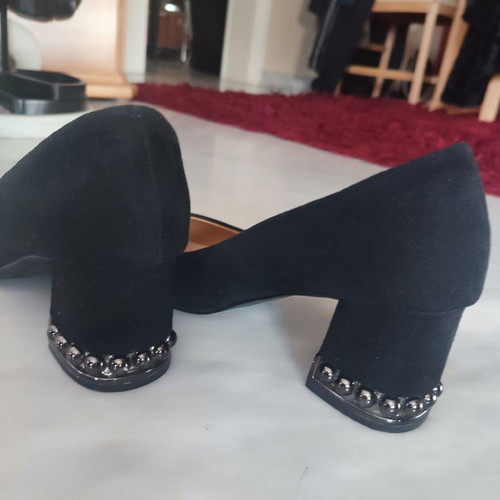 Pumps new with square 5cm heel, black, size 38